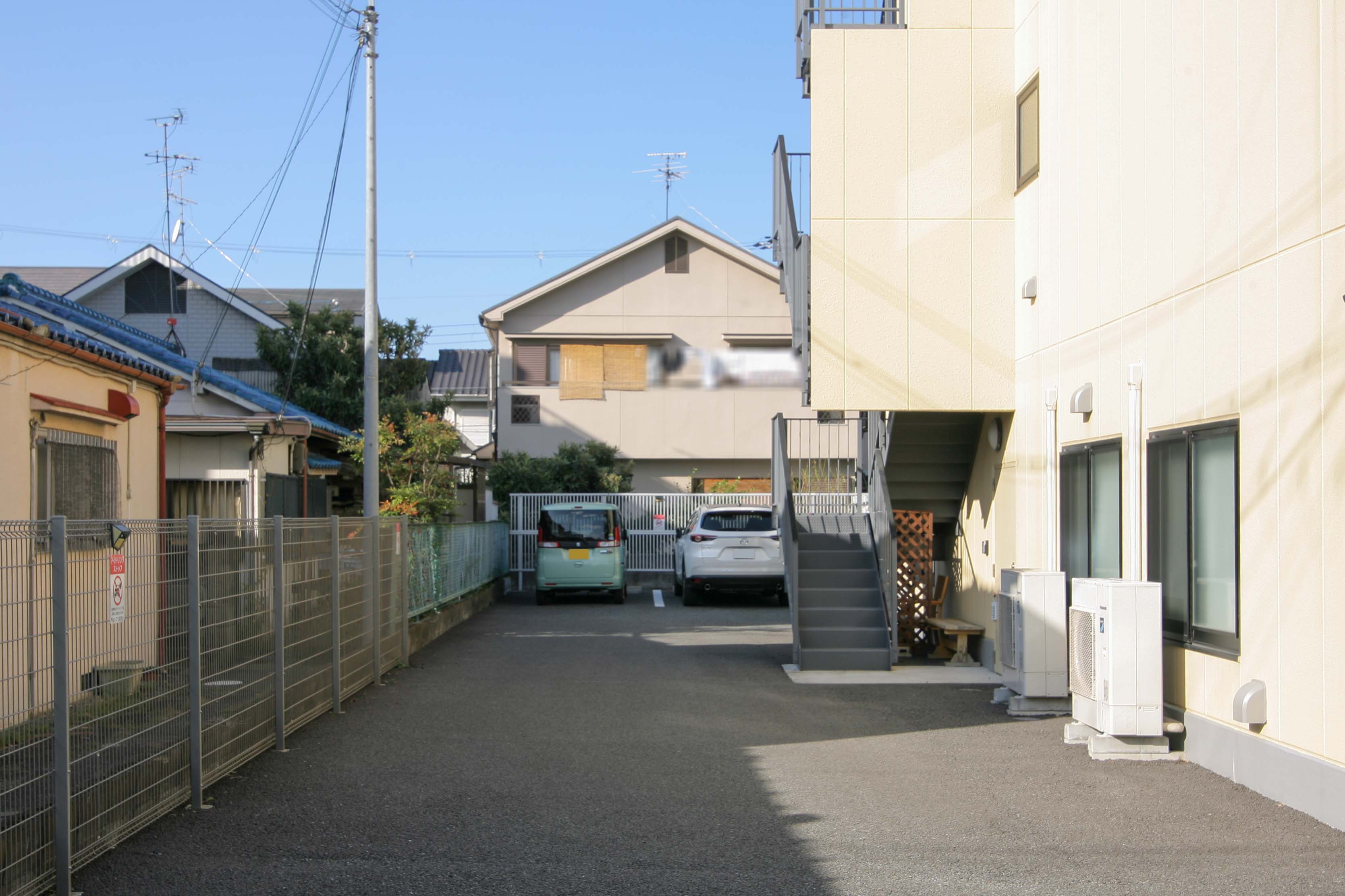 ココラ松原の駐車場完備