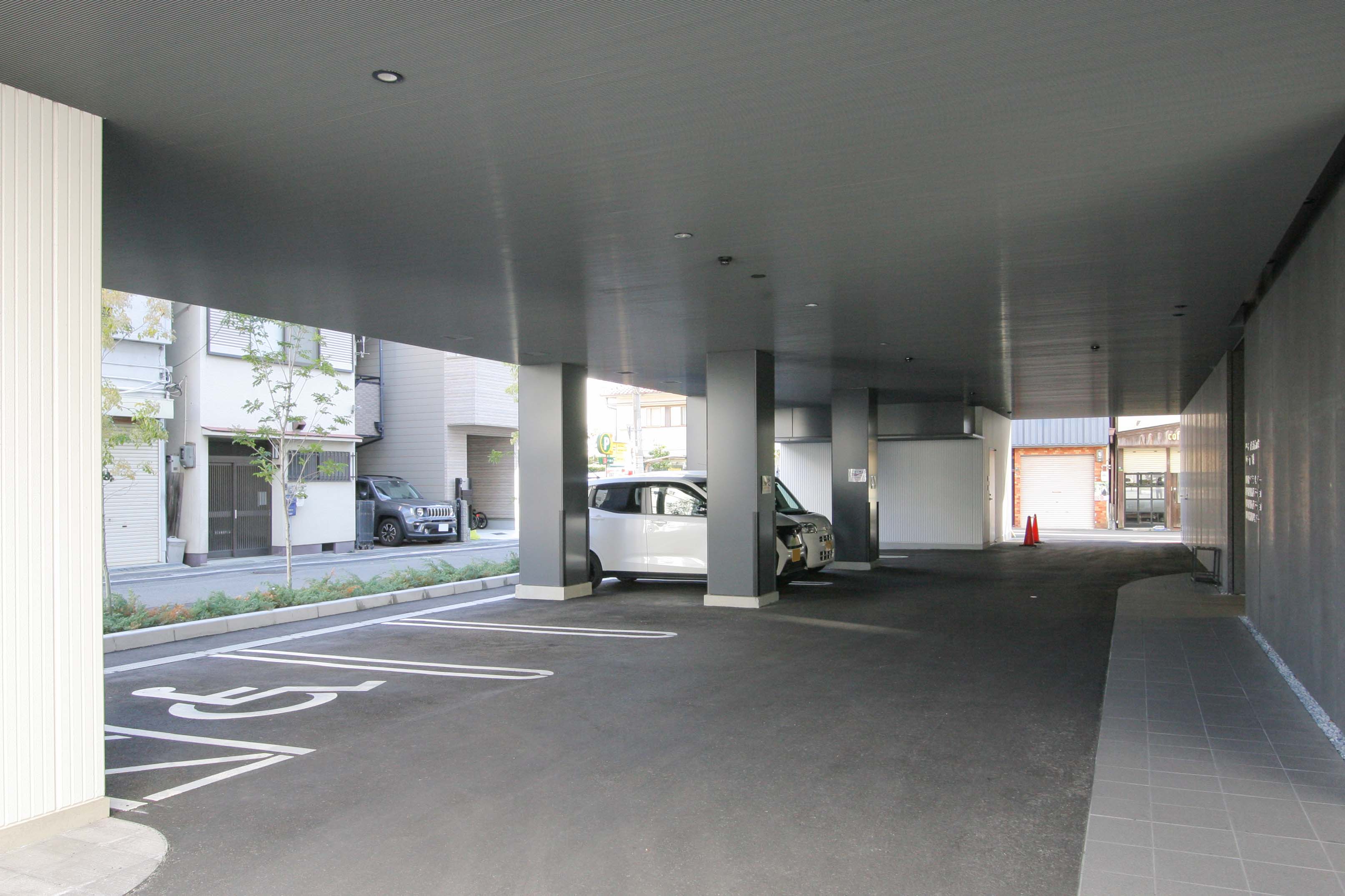 リライフ暁の駐車場完備