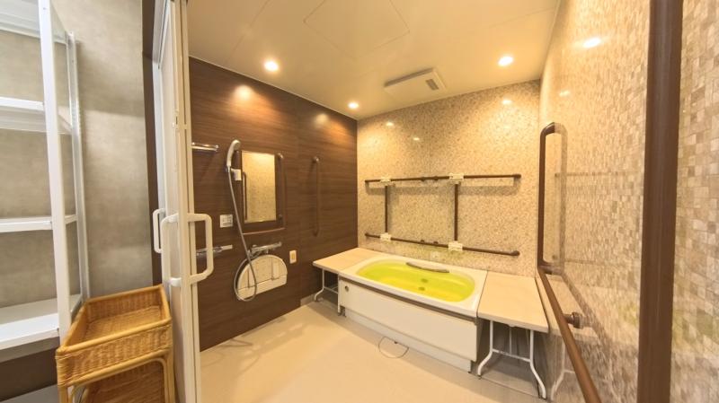 ピースフリー富田林弐番館の駐車場完備