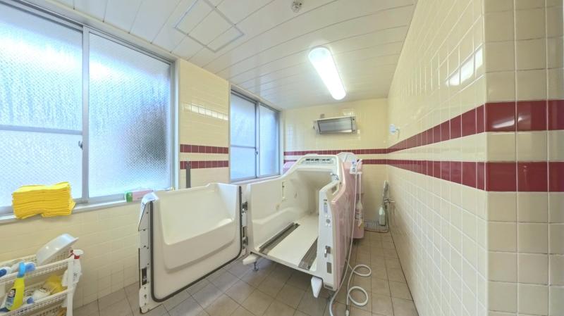 【動画あり】シニアホームほくとの駐車場完備