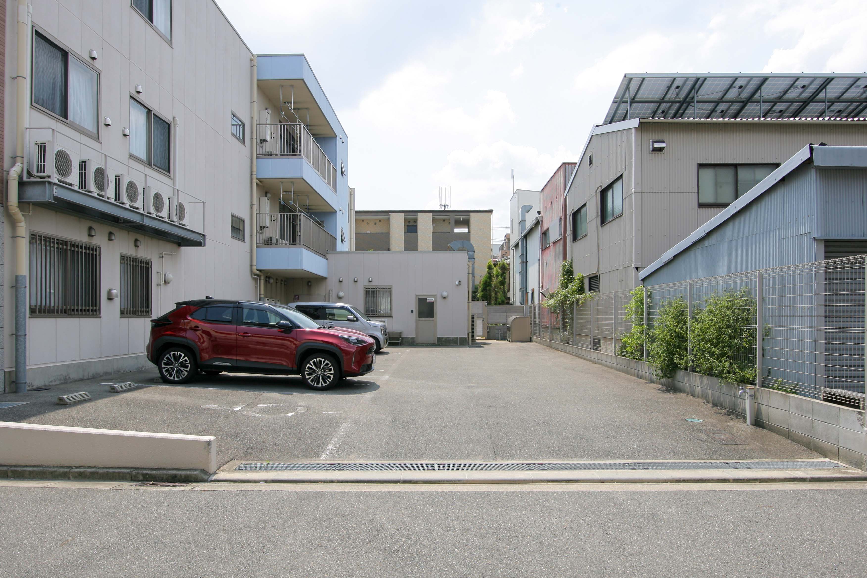 やさしい手東大阪長瀬の玄関