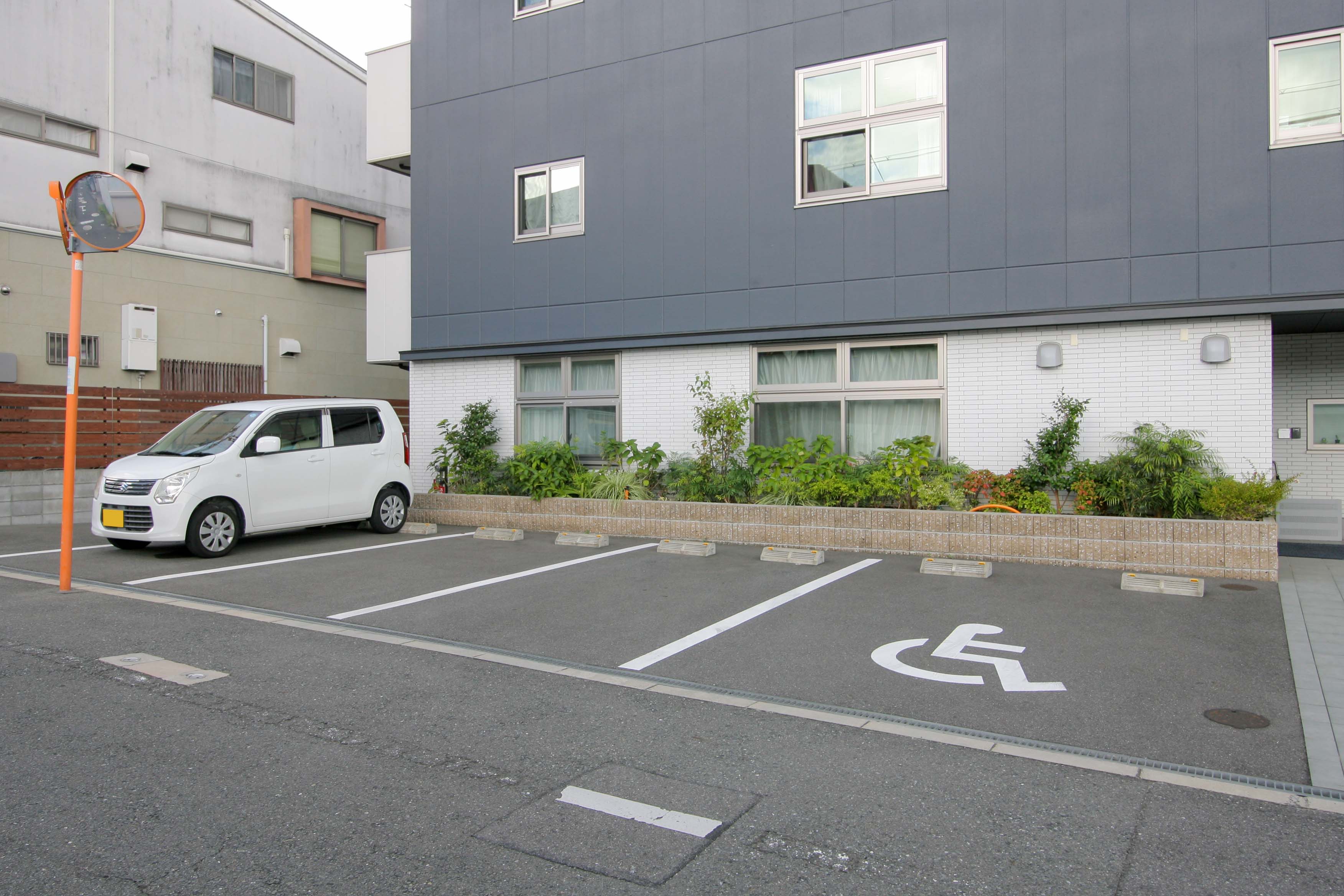 ことこと枚岡の玄関