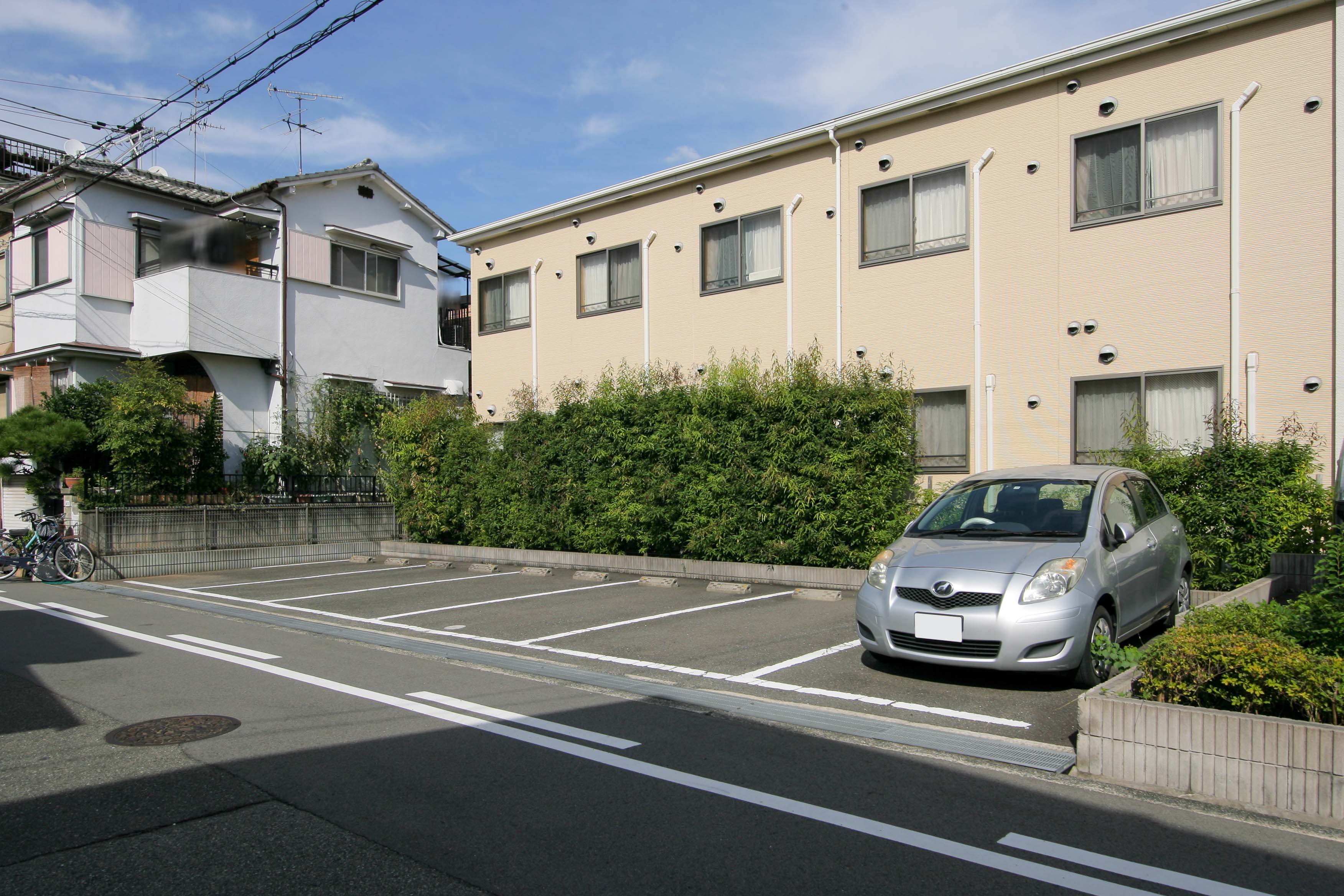 シャンテ南吹田の玄関