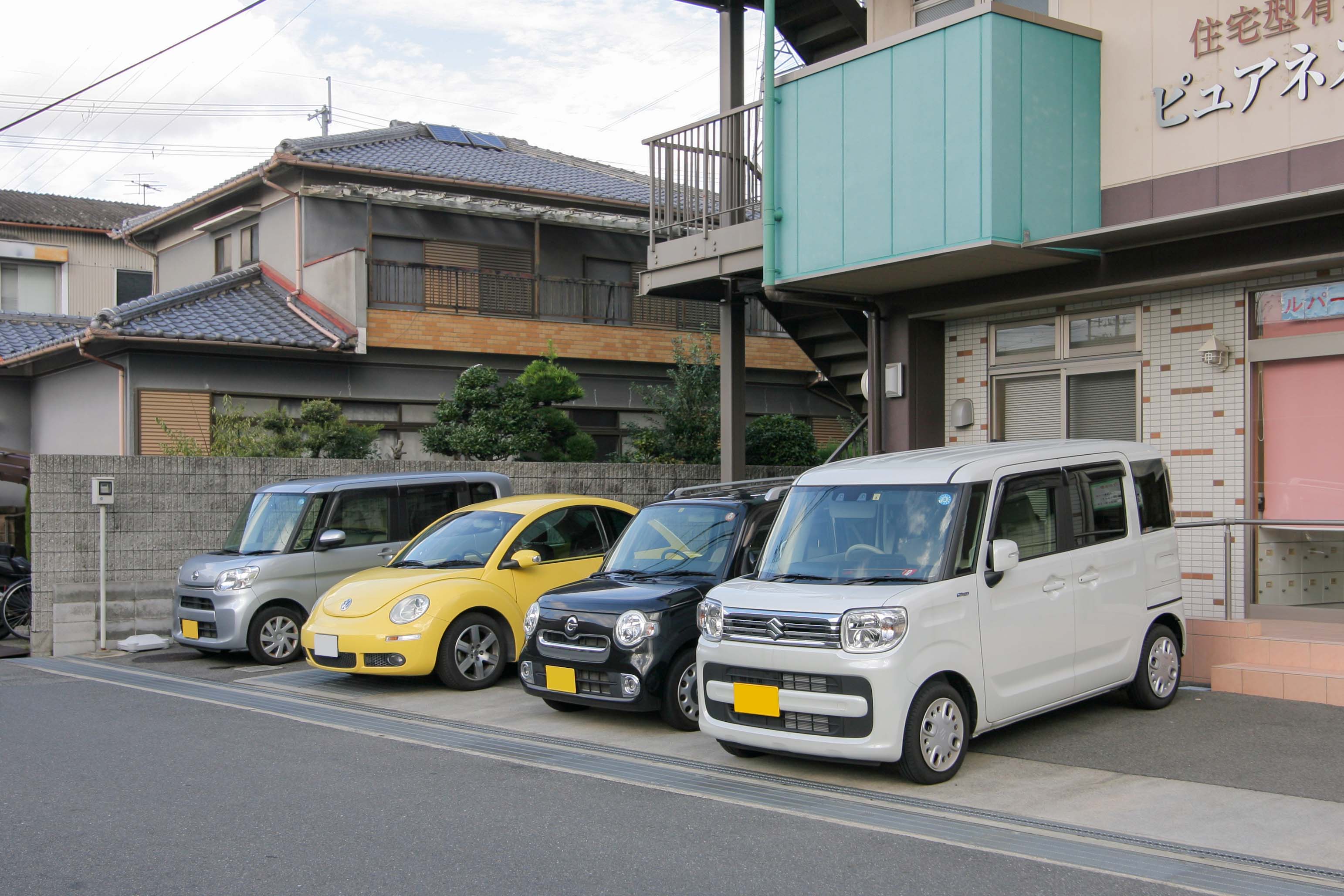 ピュアネス八尾中田の玄関
