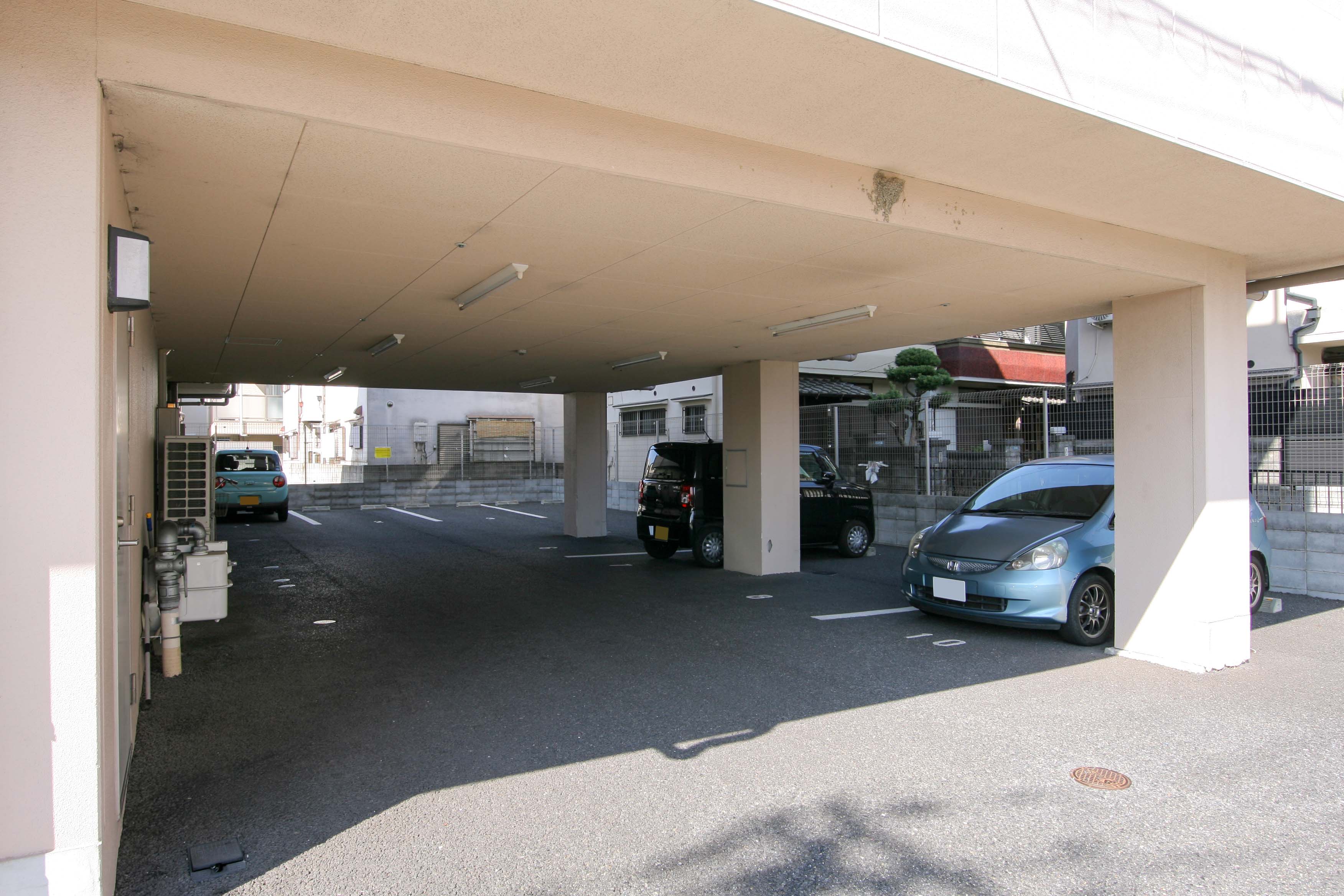 ハナミズキ倶楽部尼崎の玄関