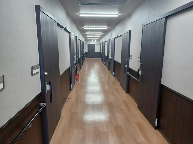 レストコート生駒の玄関