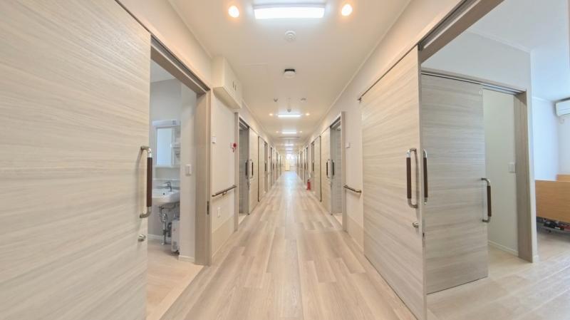 サニープレイス京都八幡の玄関