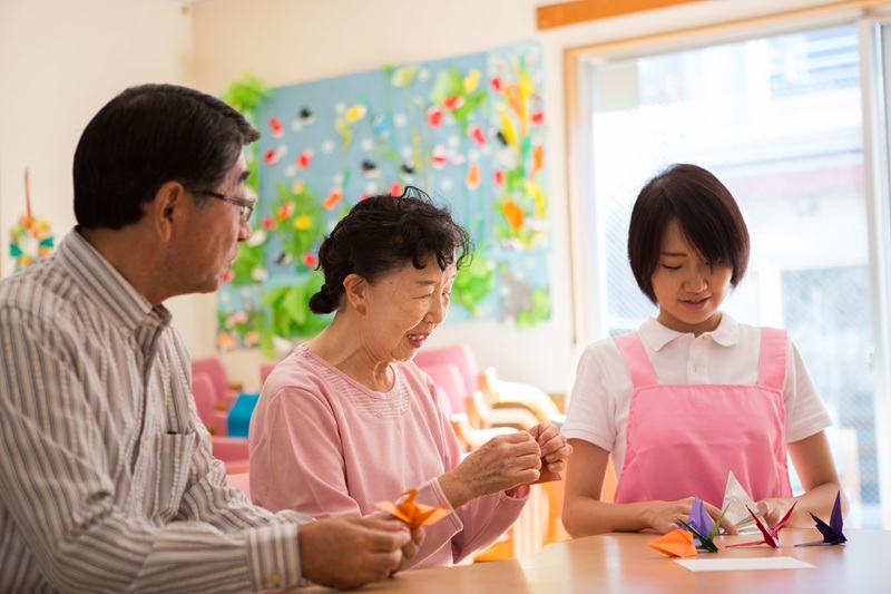 【要支援2とは】受けられるサービスや費用は？要支援1・要介護1との違いも解説