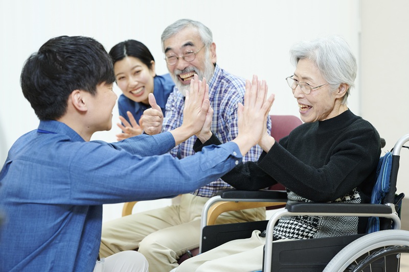 介護保険の施設介護サービスとは？特養・老健・介護医療院の種類と違いをわかりやすく解説
