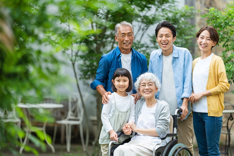 認知症の主な原因とは｜種類別の原因疾患や予防につながる生活習慣を解説
