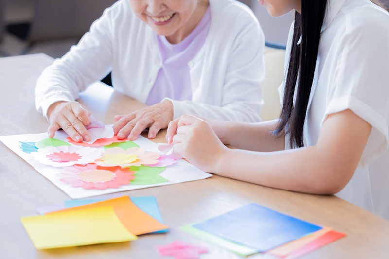 認知症のリハビリとは｜作業療法の効果と自宅や施設でできる種類