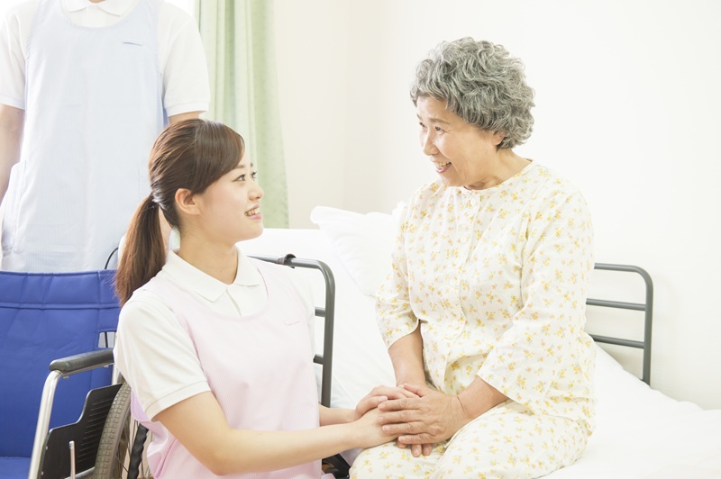 【介護のプロが解説】ショートステイとは？料金や利用条件、短期入所生活介護・療養介護の違いをわかりやすく紹介