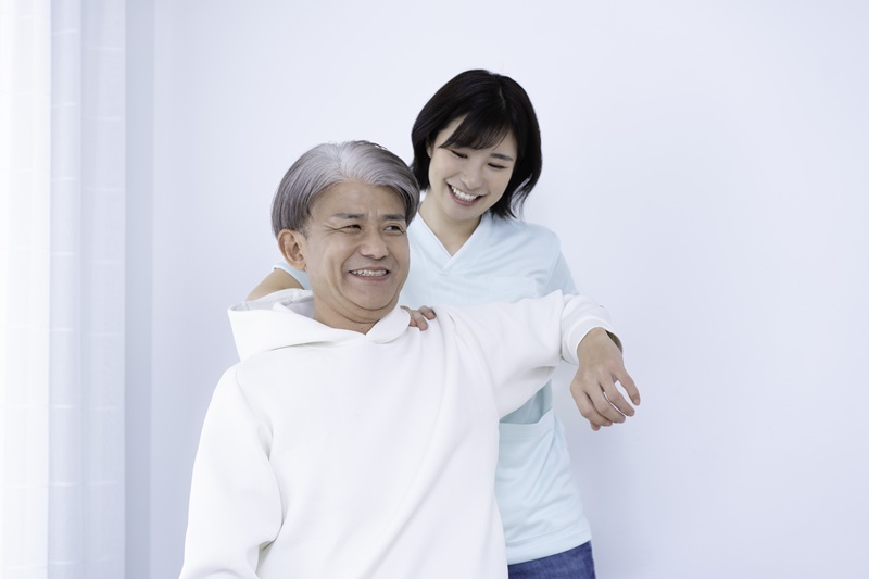 訪問リハビリとは？サービス内容や料金、利用条件をわかりやすく解説