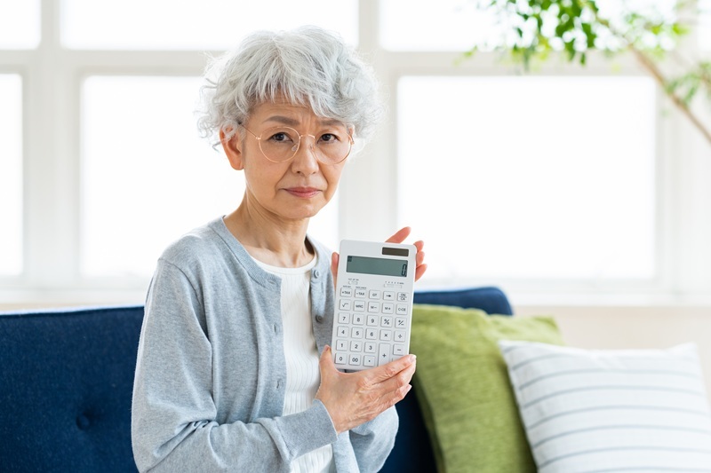 介護保険サービスの消費税は非課税？課税・非課税になるケースを一覧で解説