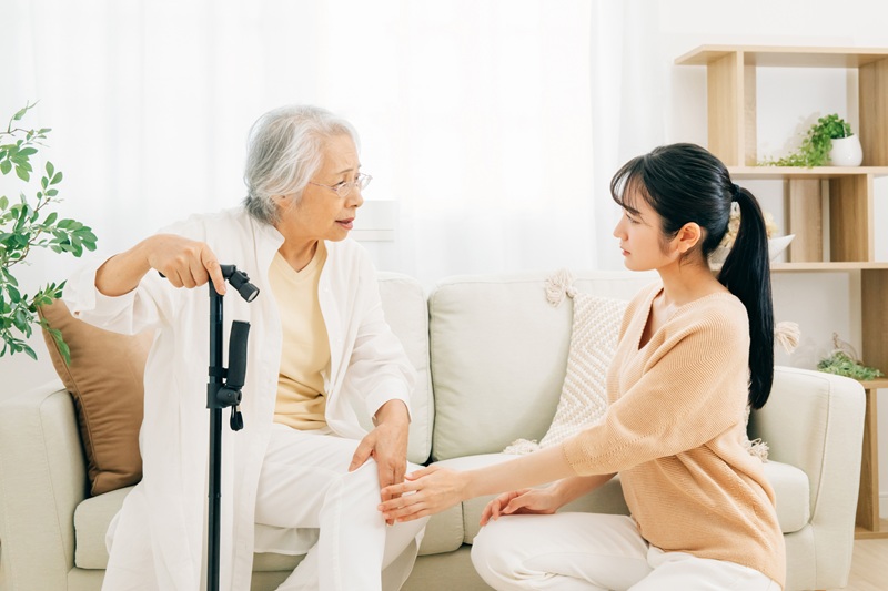 【退院後も安心】訪問リハビリの選び方｜失敗しない事業所比較のポイントと注意