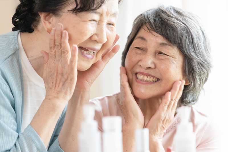 介護予防とは？自分でできる4つの取り組みと利用できる介護予防サービスを解説