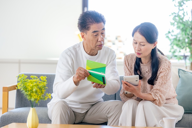 高齢者世帯の家計見直し術｜無理なく節約して老人ホーム費用に備える