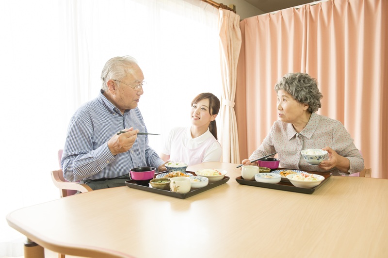 老後資金はいくら必要？老人ホームの費用相場から考える資金計画と安心の老後