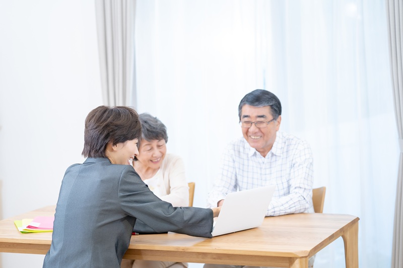 老人ホーム探しで失敗しない希望条件の整理術｜優先順位の決め方も解説