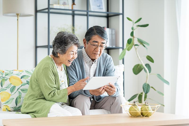 【介護休業給付金】とは？受給条件や計算方法の「仕組み」と申請手続きの基本