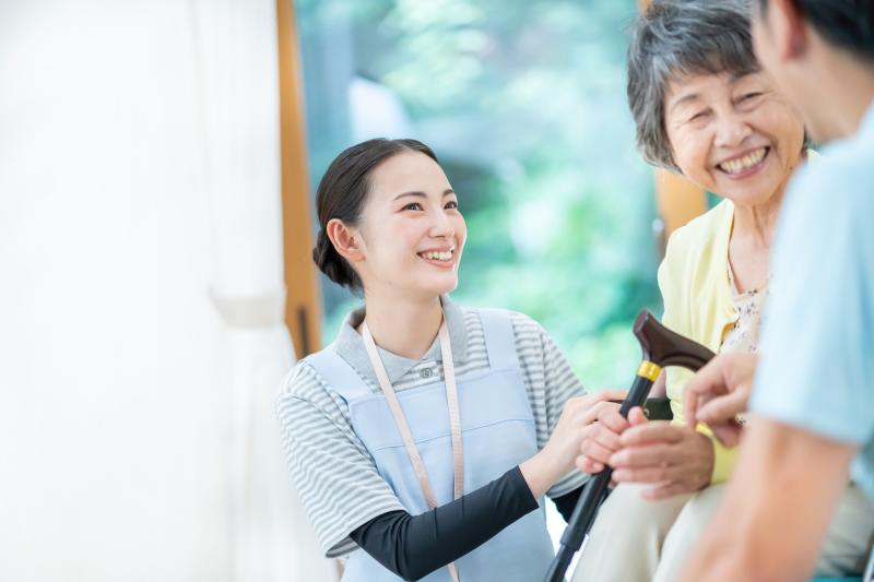 【岸和田市】たん吸引(頻回ケア)対応の老人ホーム|24時間看護・受け入れ施設