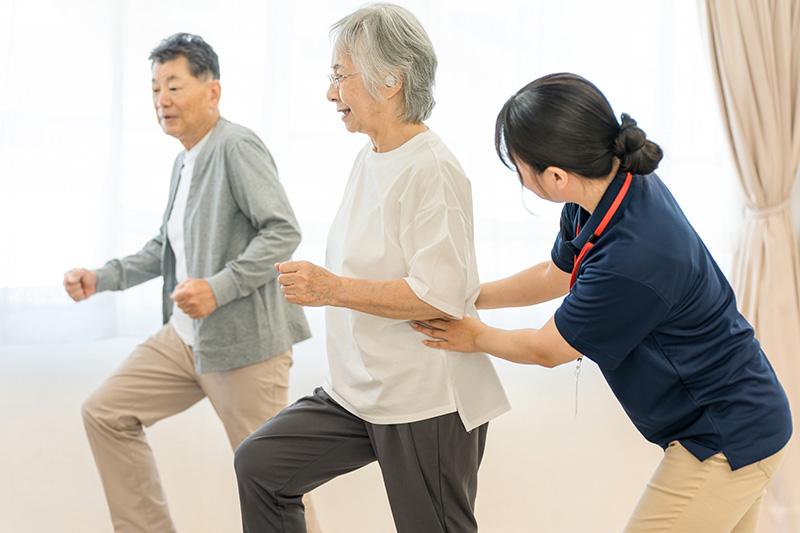 小規模デイサービスは要支援でも通える?対象者と費用の目安を解説