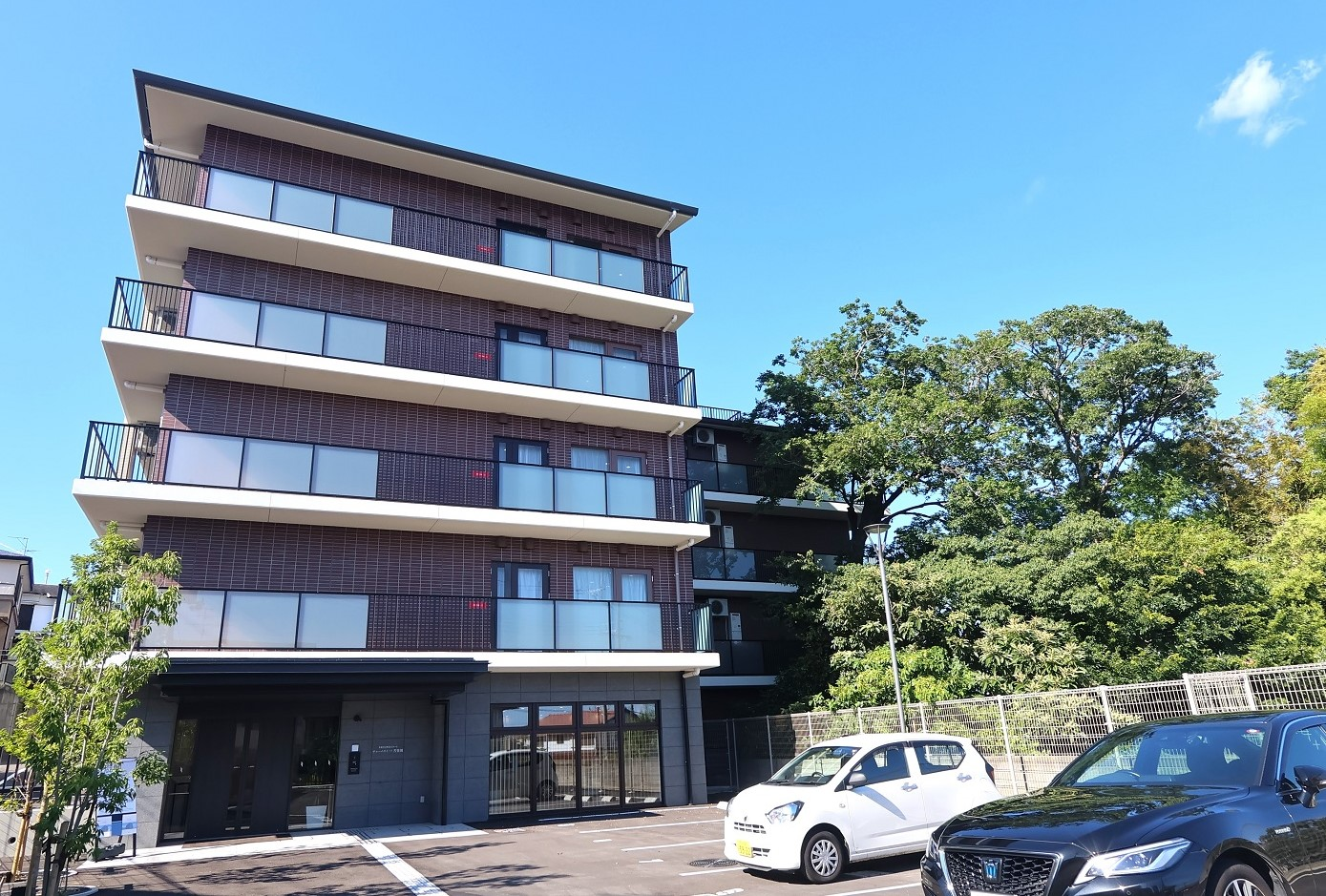 チャームスイート苦楽園