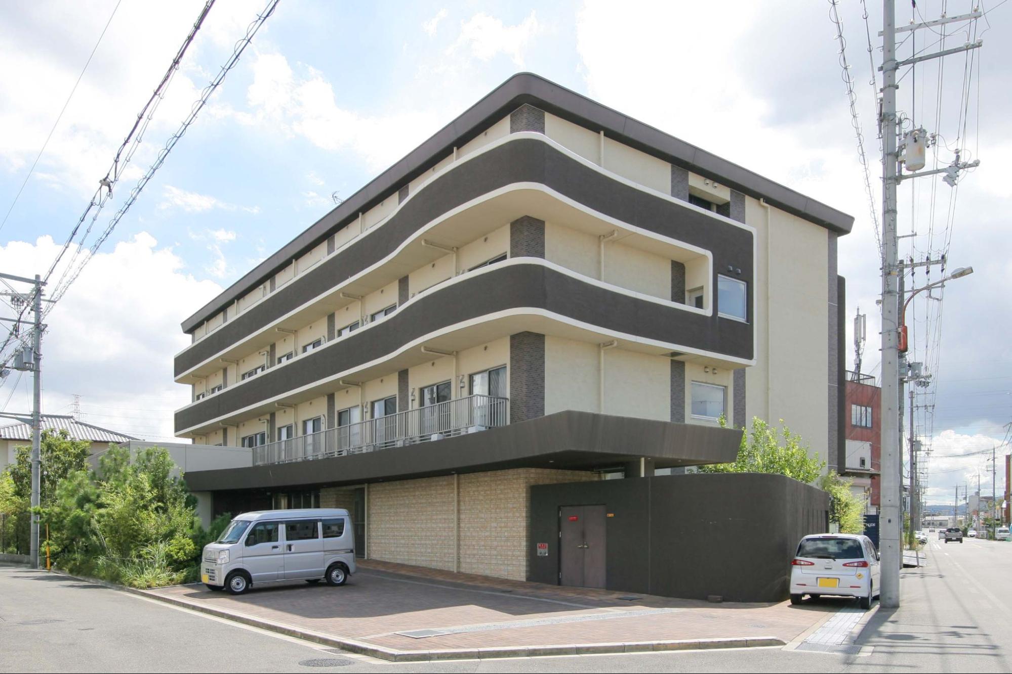 プレマコティ高槻（高槻市芝生町）