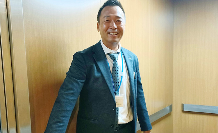 老人ホーム・介護施設の相談員|葛原相談員